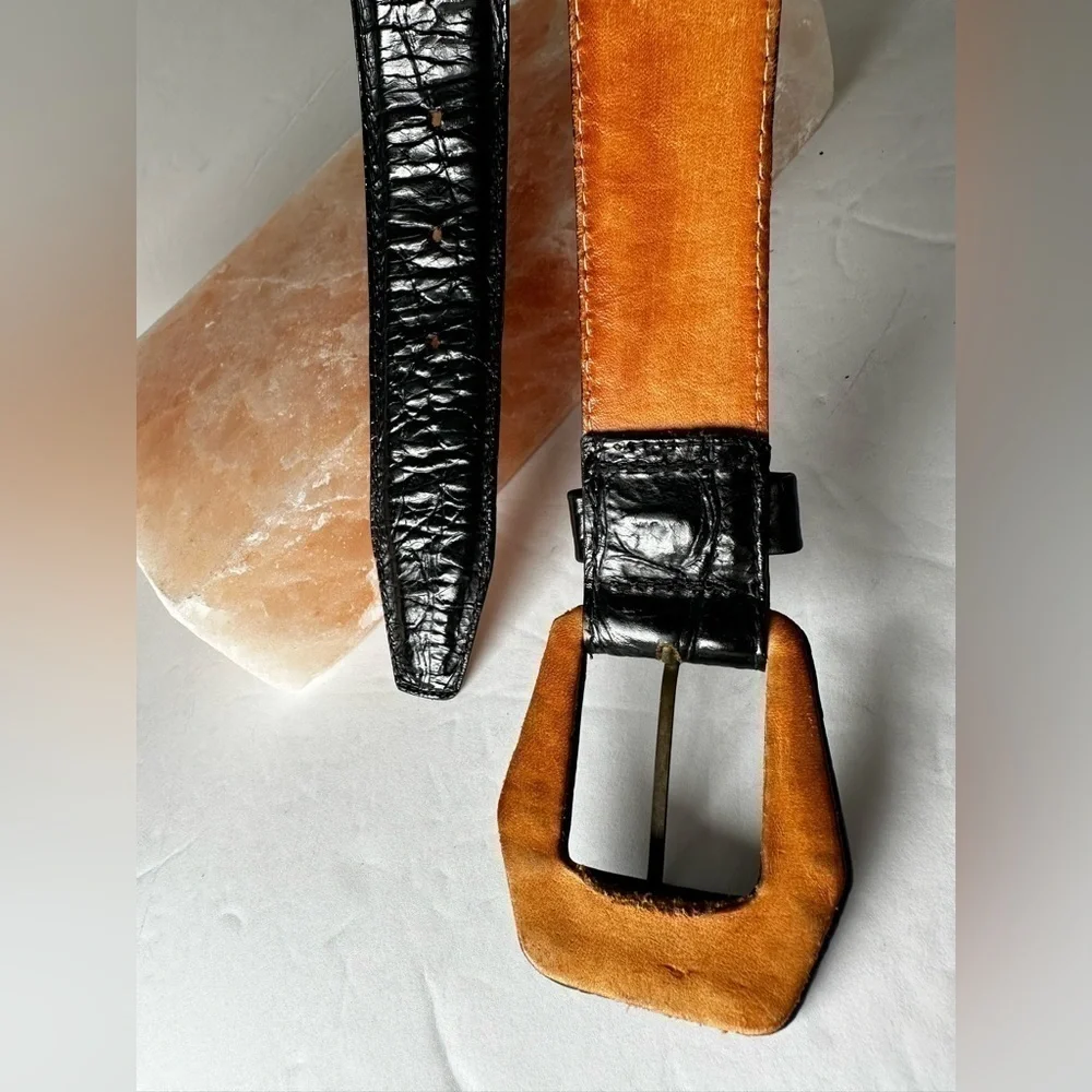 VTG OMEGA Belt Black Leather Textured Croc Women Small 25-27 Leather Buckle 1407